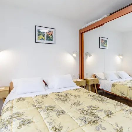 Walk Apartment Split